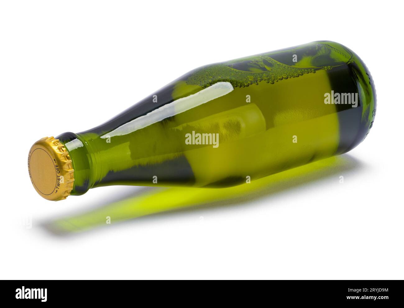 Glasflasche mit Spitze, ausgestanzt auf weiß. Stockfoto