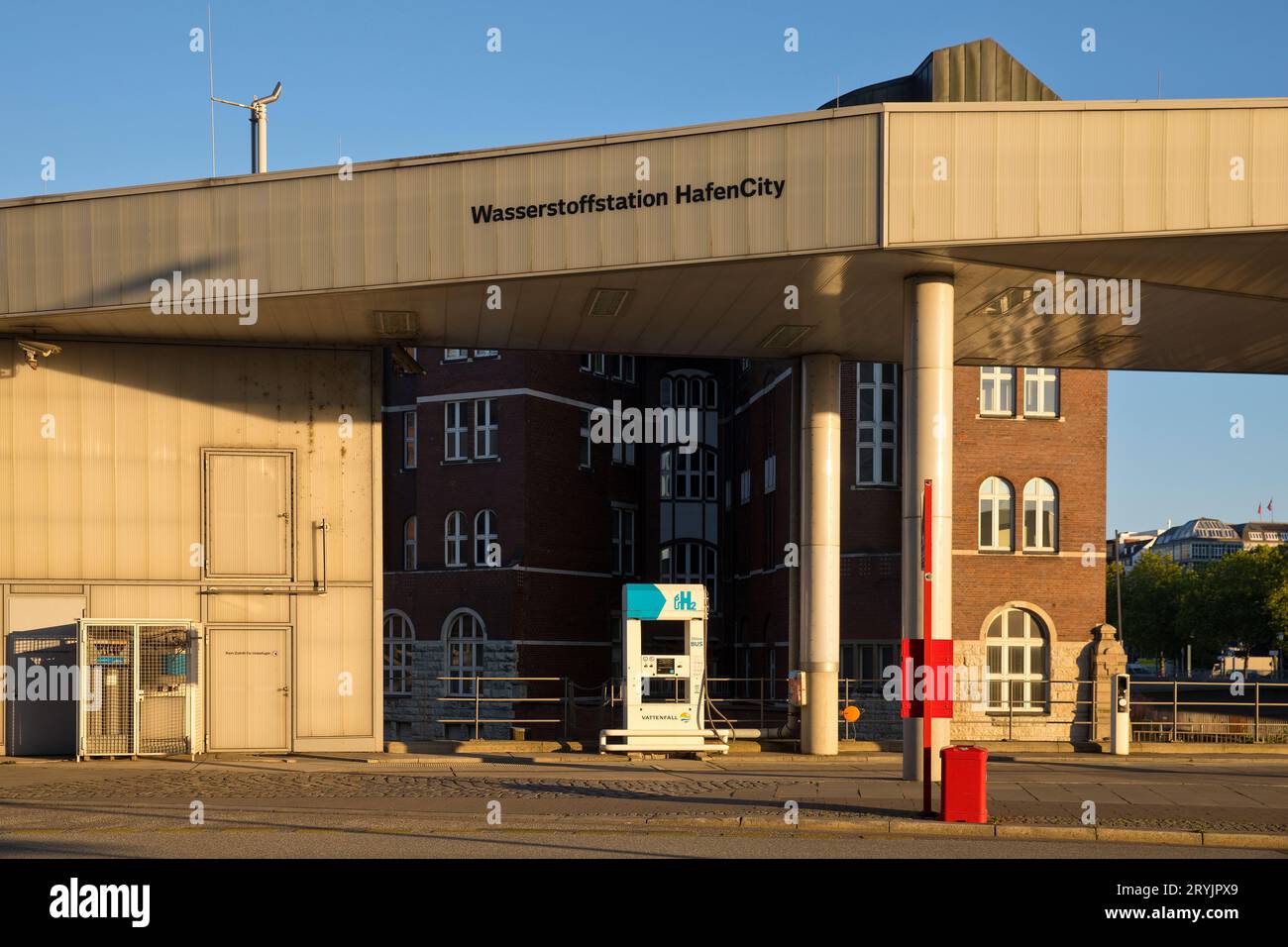 Wasserstofftankstelle HafenCity, Hamburg, Deutschland, Europa Stockfoto