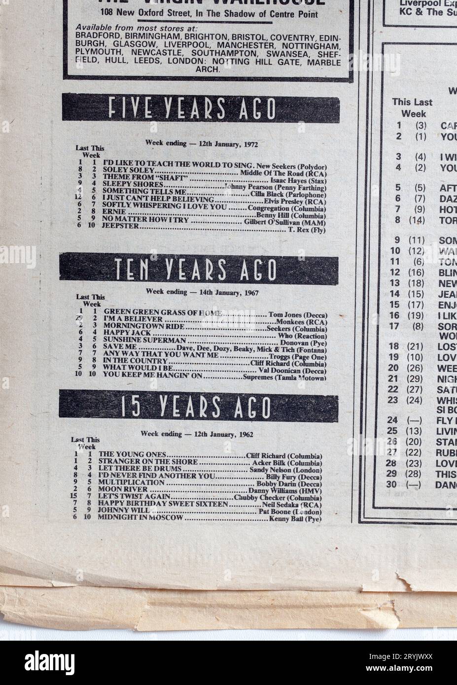 Top of the Pop Charts in Years Gone By in der Ausgabe der 1970er Jahre von NME New Musical Express Music Paper Stockfoto