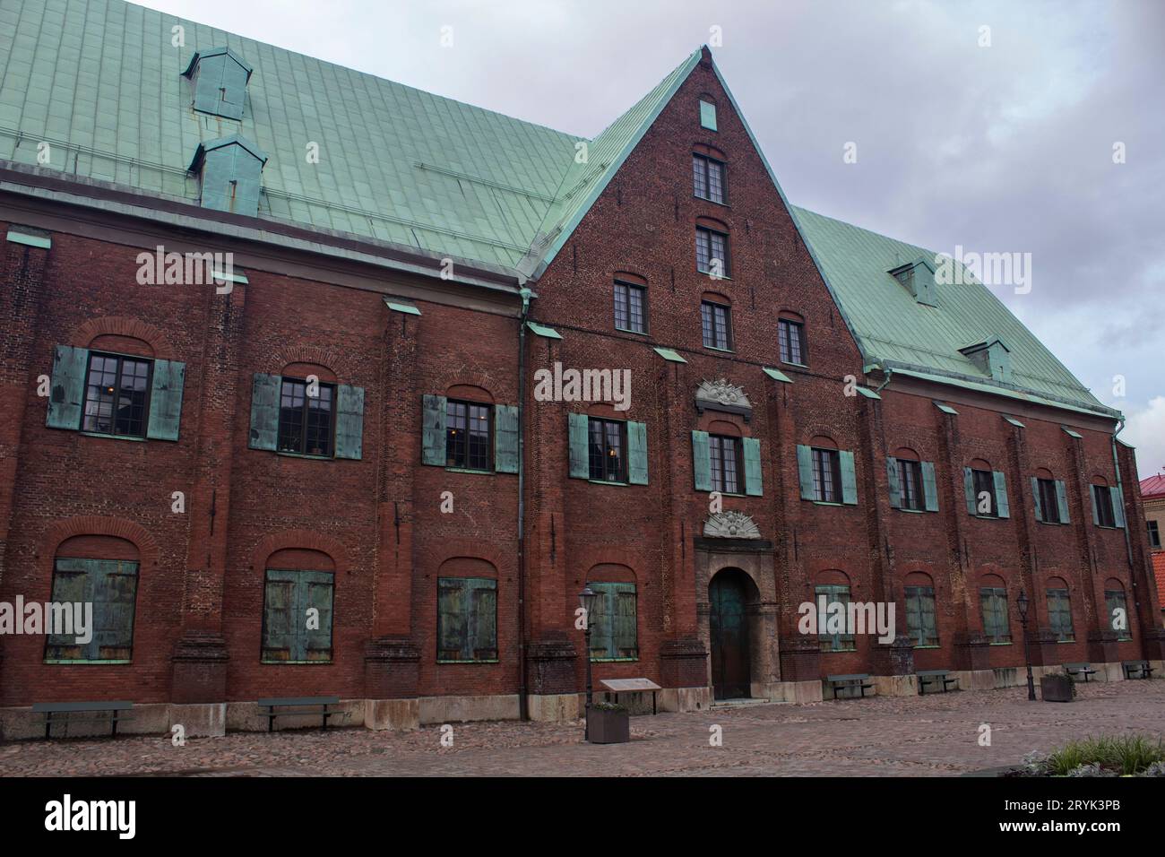 Das Äußere von Kronhuset - einst als Lagerhaus für militärische Ausrüstung genutzt Göteborgs besterhaltenes Gebäude aus dem 17. Jahrhundert, Göteborgs Schweden Stockfoto