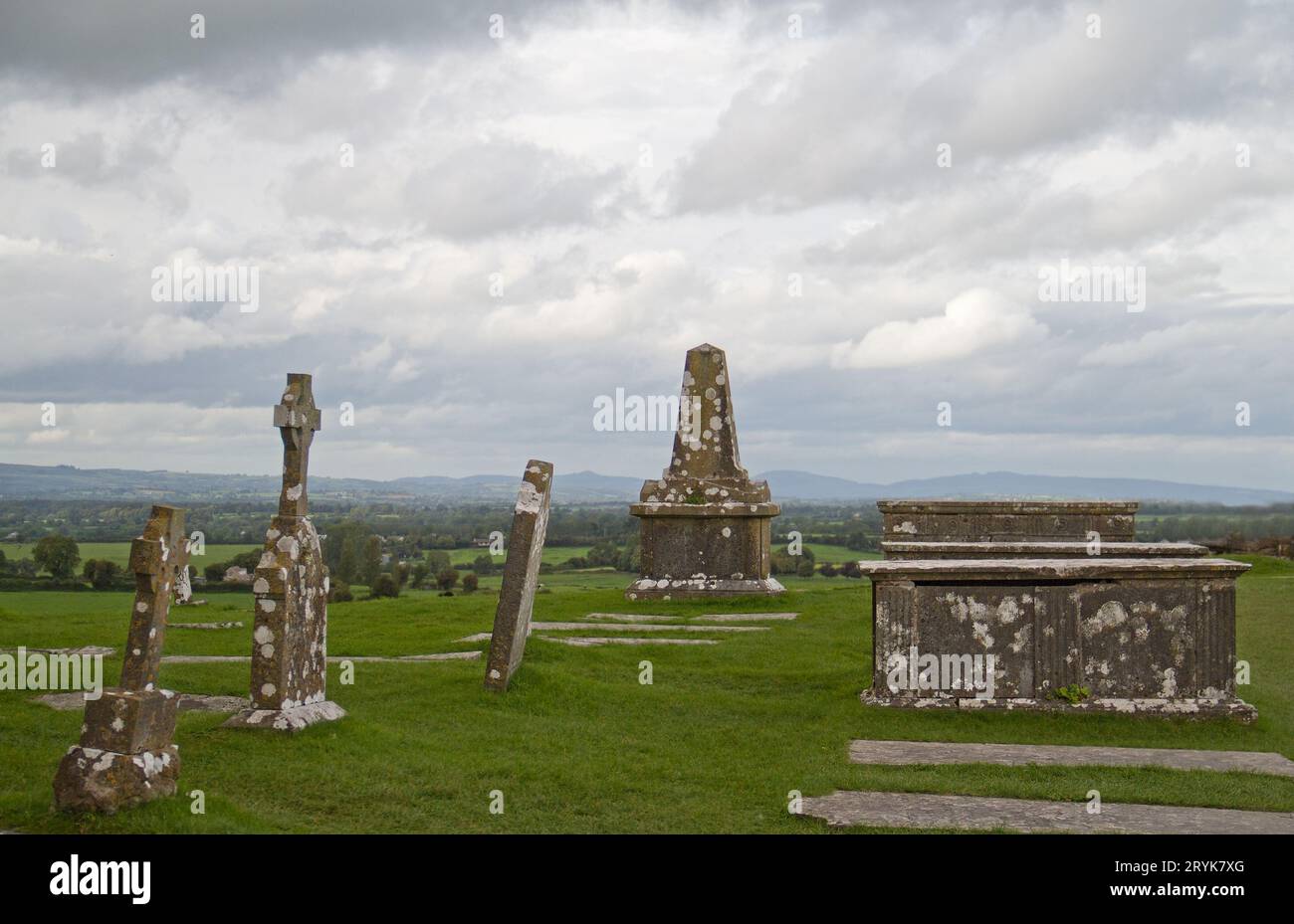 Mittelalterlicher Friedhof am Rock of Cashel, Tipperary, Irland Stockfoto