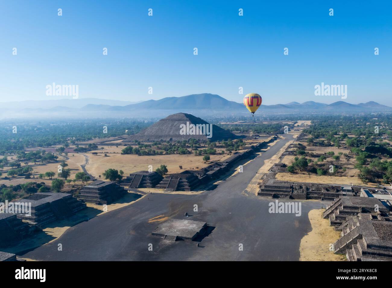 Sonnenpyramide in Teotihuacán in Mexiko Stockfoto