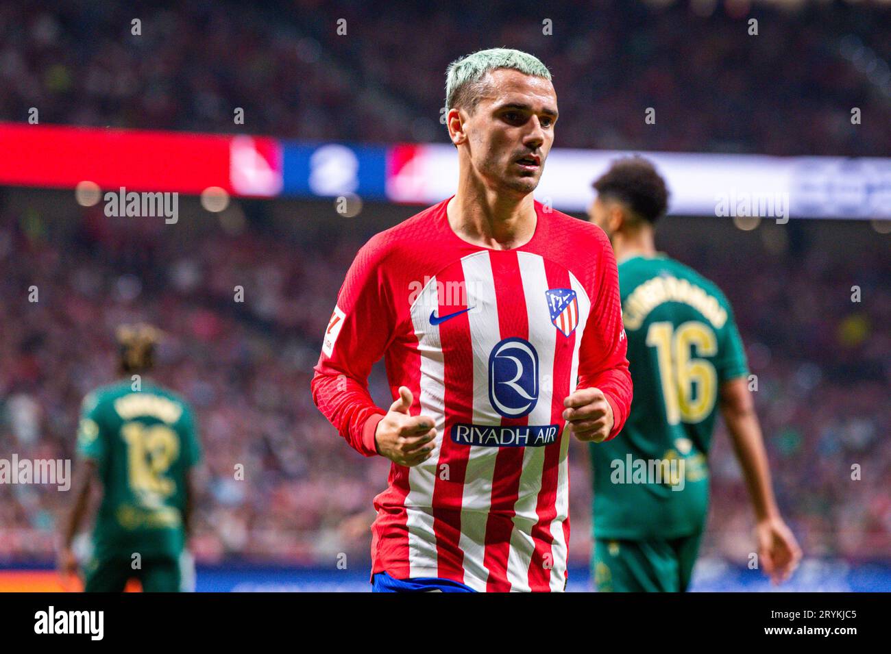 Madrid, Madrid, Spanien. Oktober 2023. Antoine Griezmann (Atletico Madrid) während des Fußballspiels der spanischen Meisterschaft La Liga EA Sports zwischen Atletico Madrid und Cadiz spielte am 1. Oktober 2023 im Metropolitano Stadion in Madrid, Spanien (Credit Image: © Alberto Gardin/ZUMA Press Wire) NUR REDAKTIONELLE VERWENDUNG! Nicht für kommerzielle ZWECKE! Stockfoto