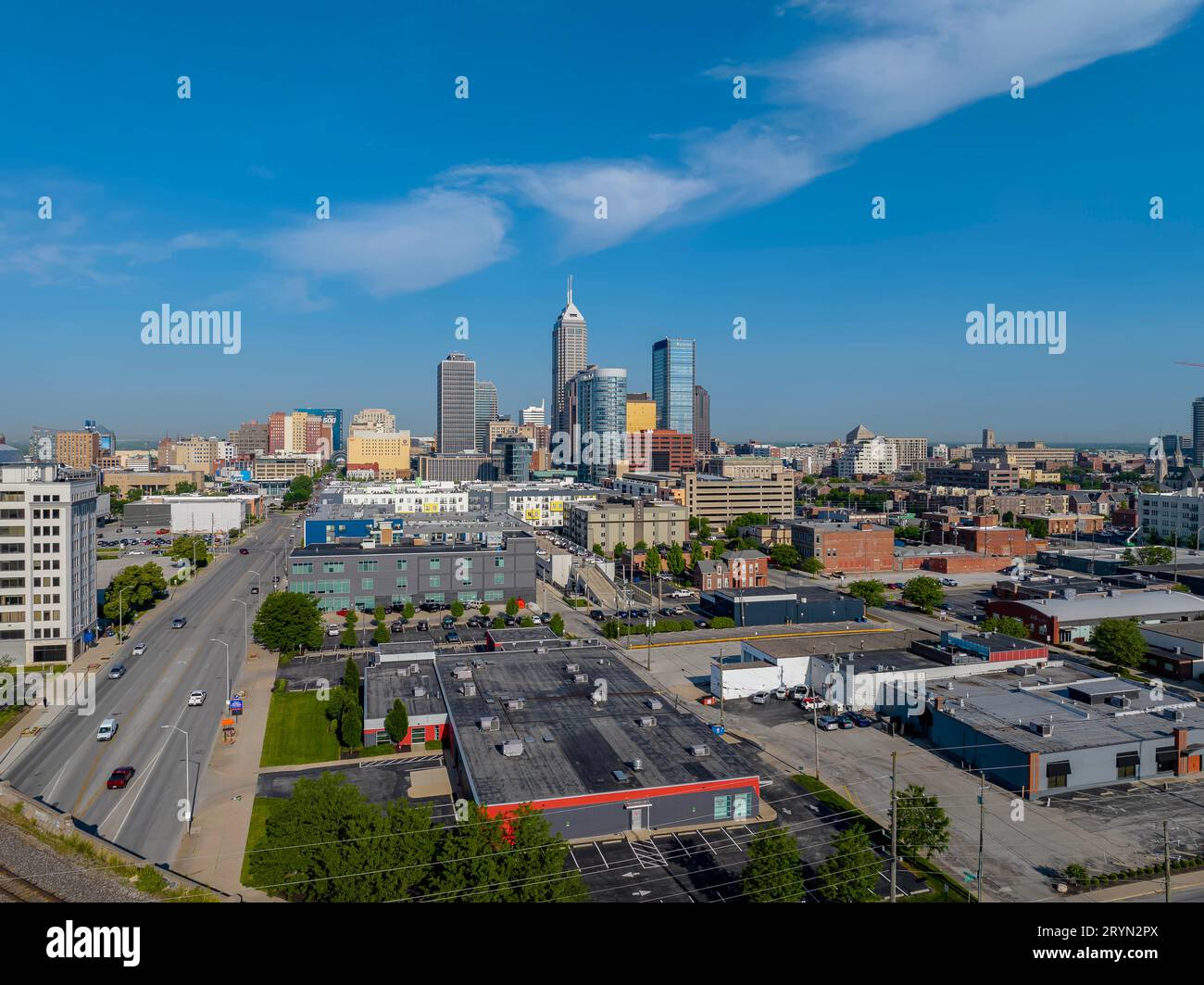 : 23. Mai Skyline Von Indianapolis Stockfoto