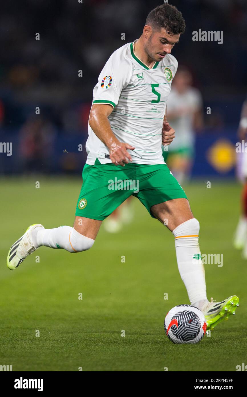 John EGAN Irland auf dem Ball Stockfoto