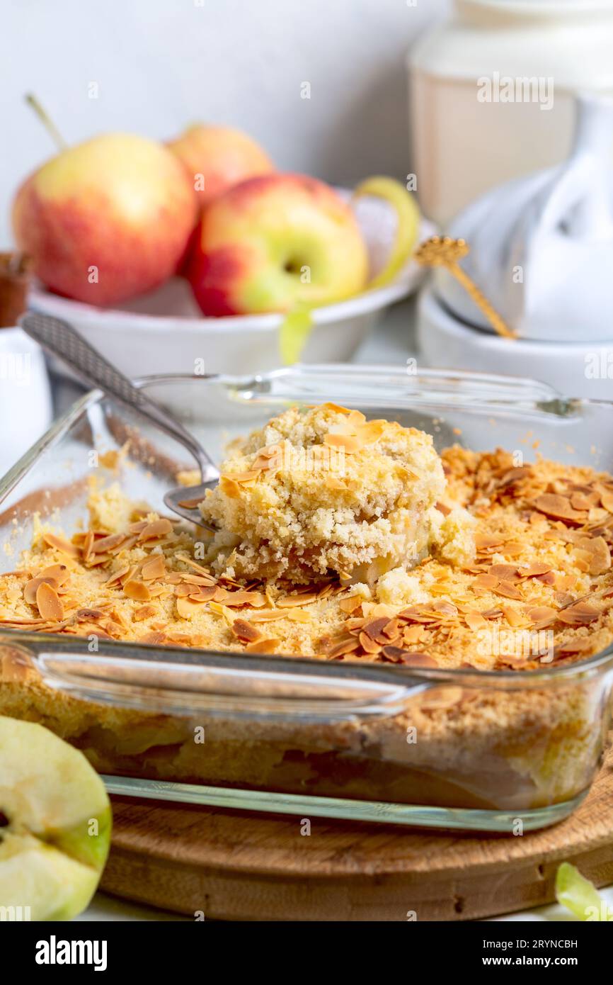 Köstliches Apfelstreusel. Stockfoto