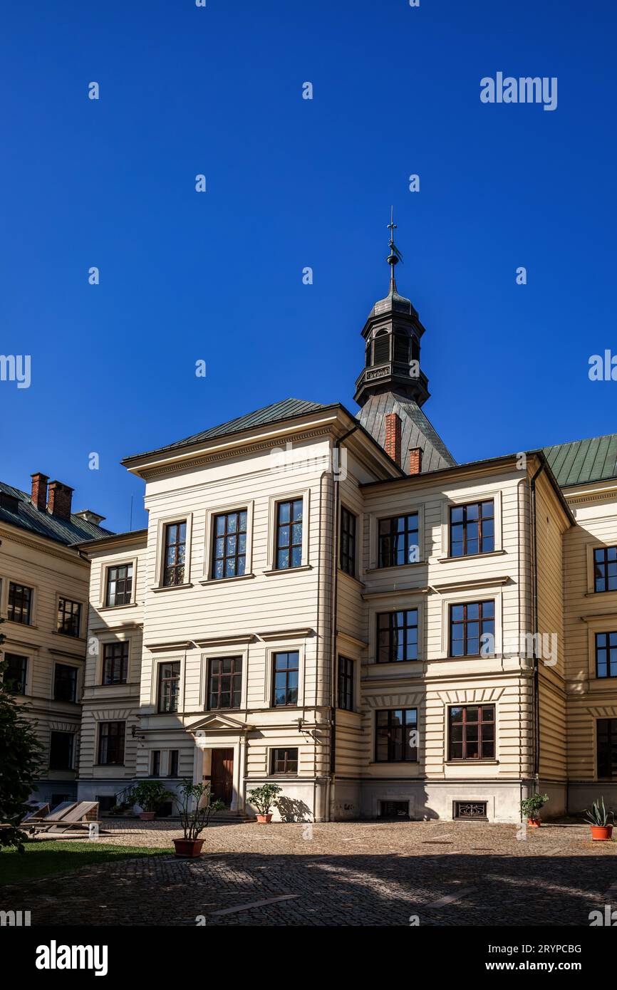 Historisches Gebäude der Neorenaissance, höhere Berufsschule und Sekundarpädagogische Schule Litomysl Stockfoto