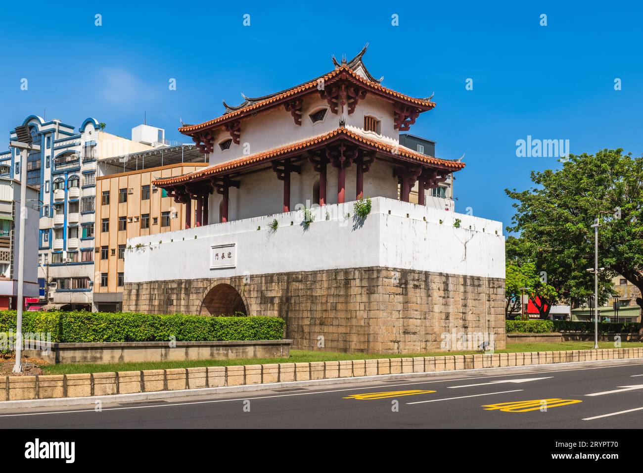 Das Great East Gate, auch bekannt als Yingchun Gate, befindet sich in Tainan, Taiwan Stockfoto