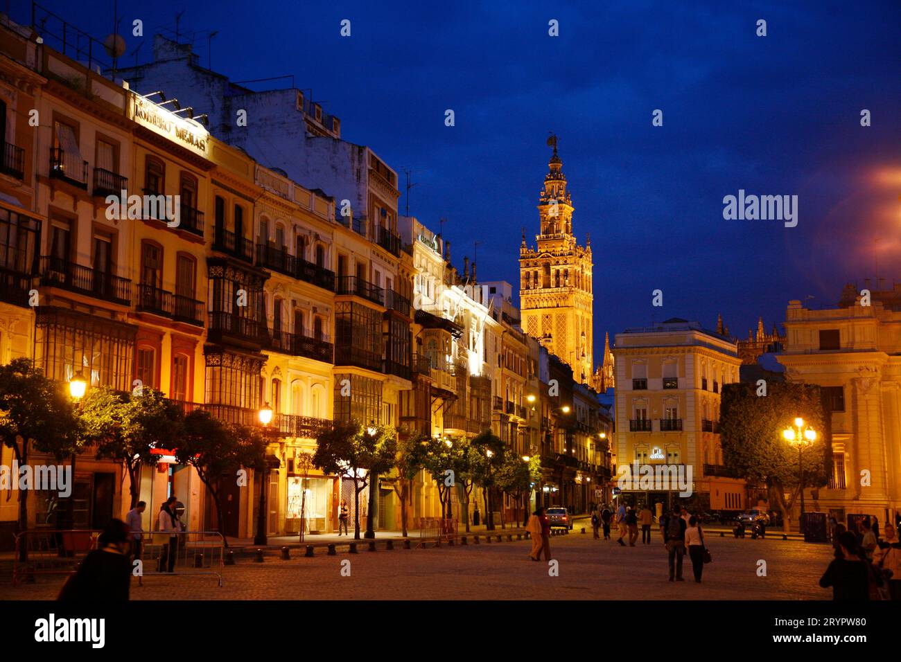 Nachtszene in Sevilla, Spanien Stockfoto