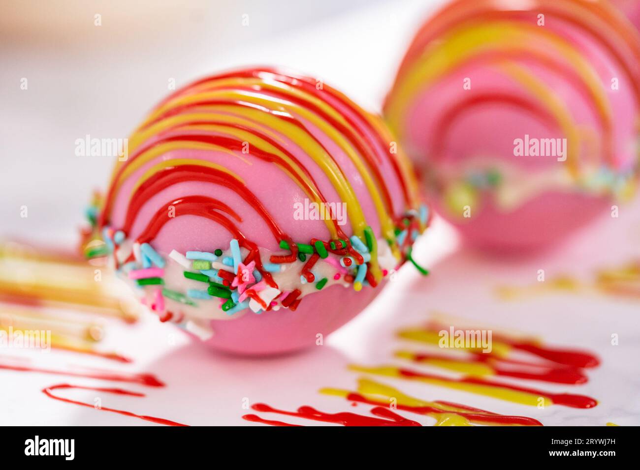 Heiße Schokoladenbomben Stockfoto