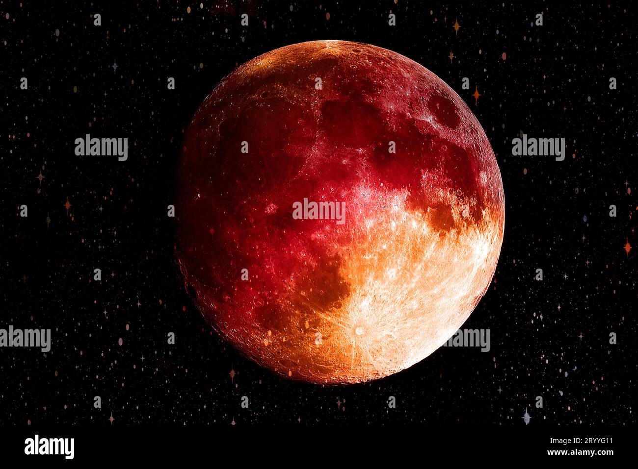 Super Blue Bloody Mond im Hintergrund der Galaxie. Science and Planet Concept. Vollmond- und Horrorszene-Thema. Roter Mond. Element Stockfoto