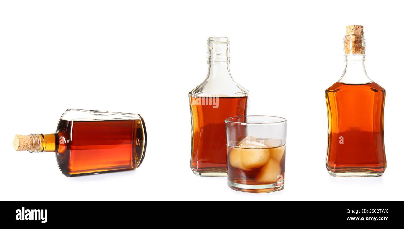 Set von Flaschen mit Rum auf weißem Hintergrund Stockfoto