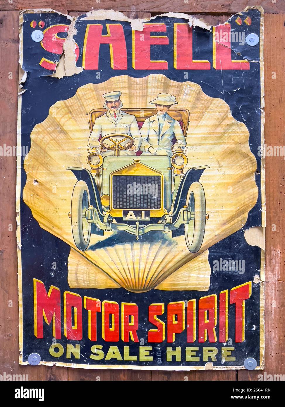 Ein altes Werbeplakat für Shell Motor Spirit (Benzin oder Benzin) aus der Zeit um 1910 Stockfoto