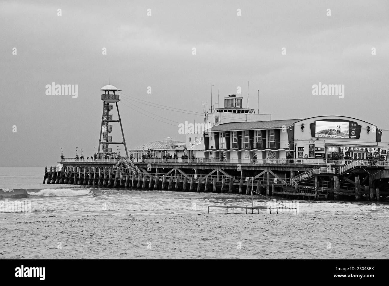 Bournemouth Pier an einem Wintertag Stockfoto
