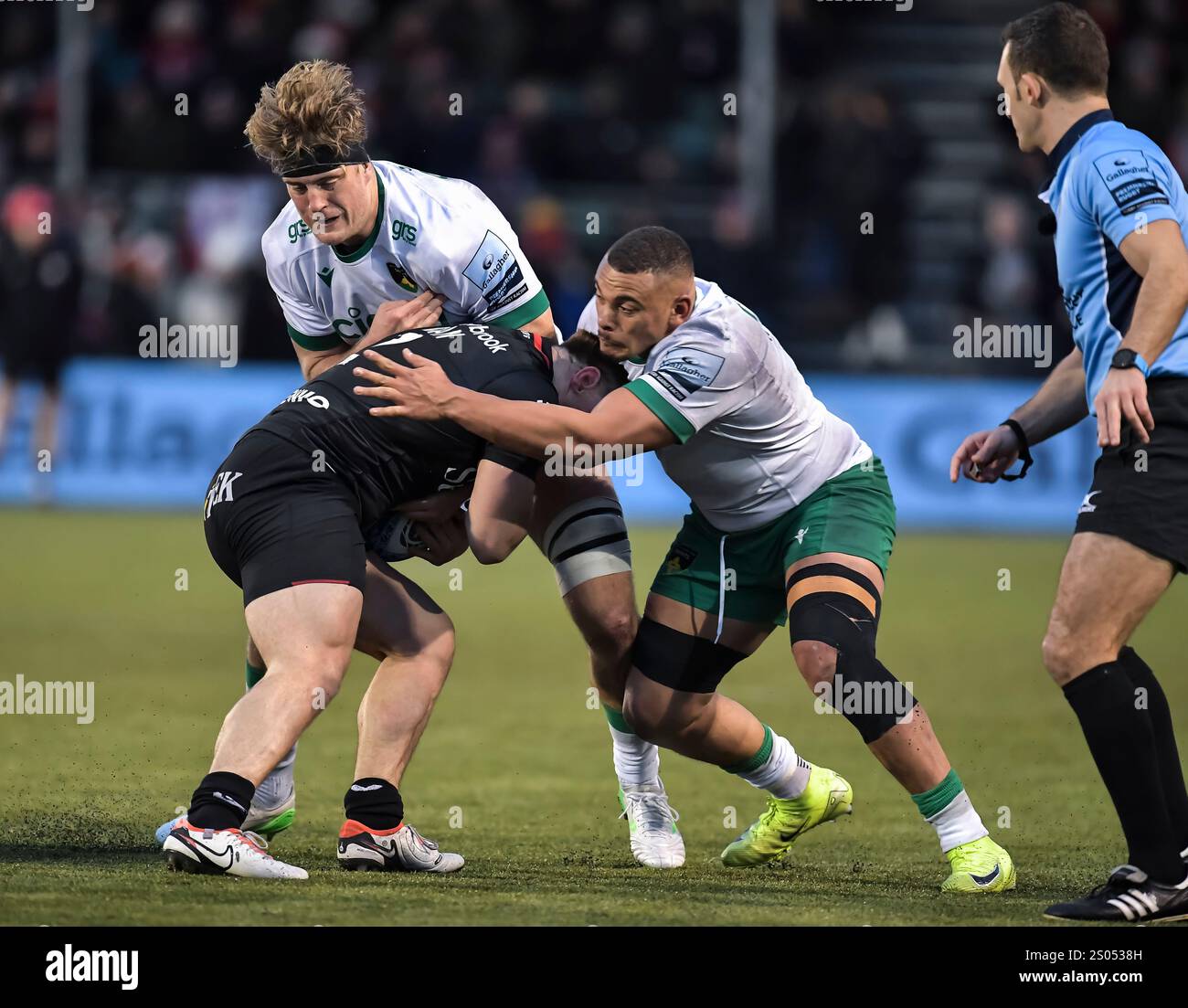 Theo Dan of Saracens, Alex Coles (c) und Juarno Augustus of Northampton Saints während der Saracens gegen Northampton Saints, Gallagher Premieship Runde 8 Stockfoto