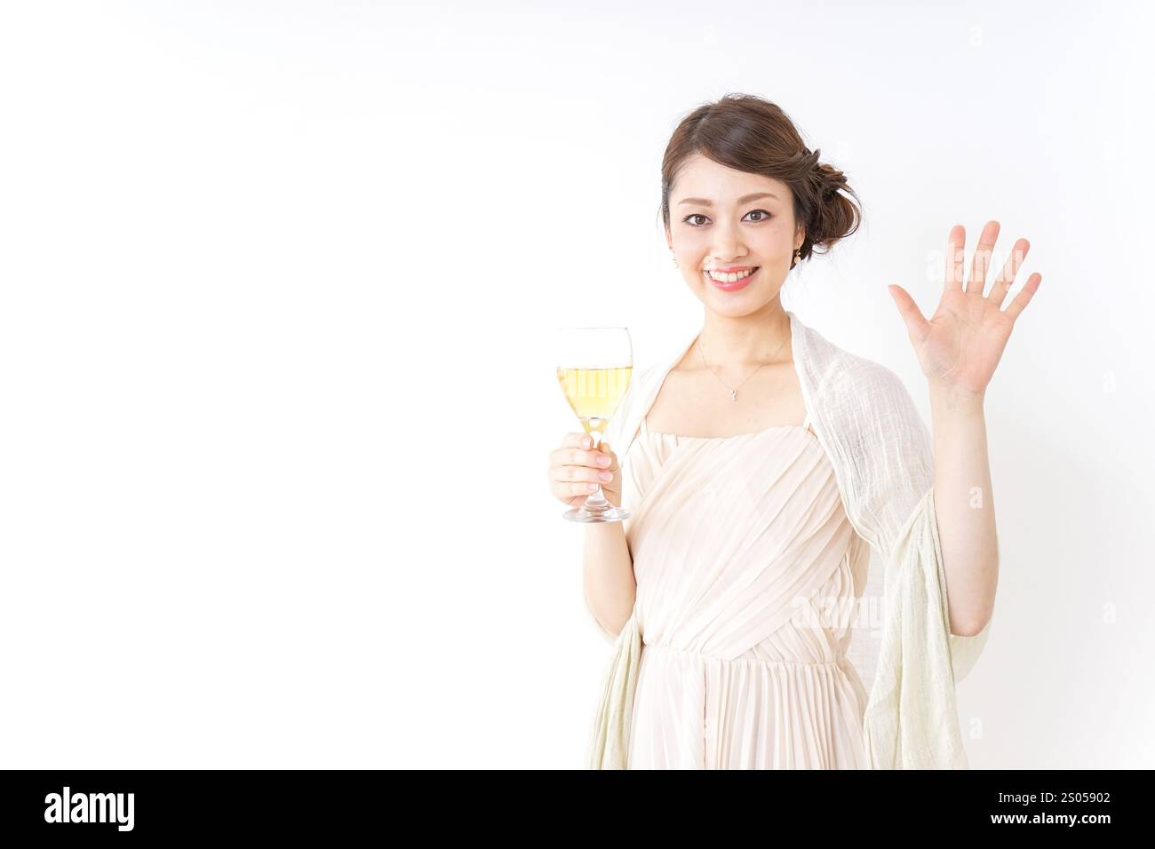 Frauen, die Alkohol trinken Stockfoto