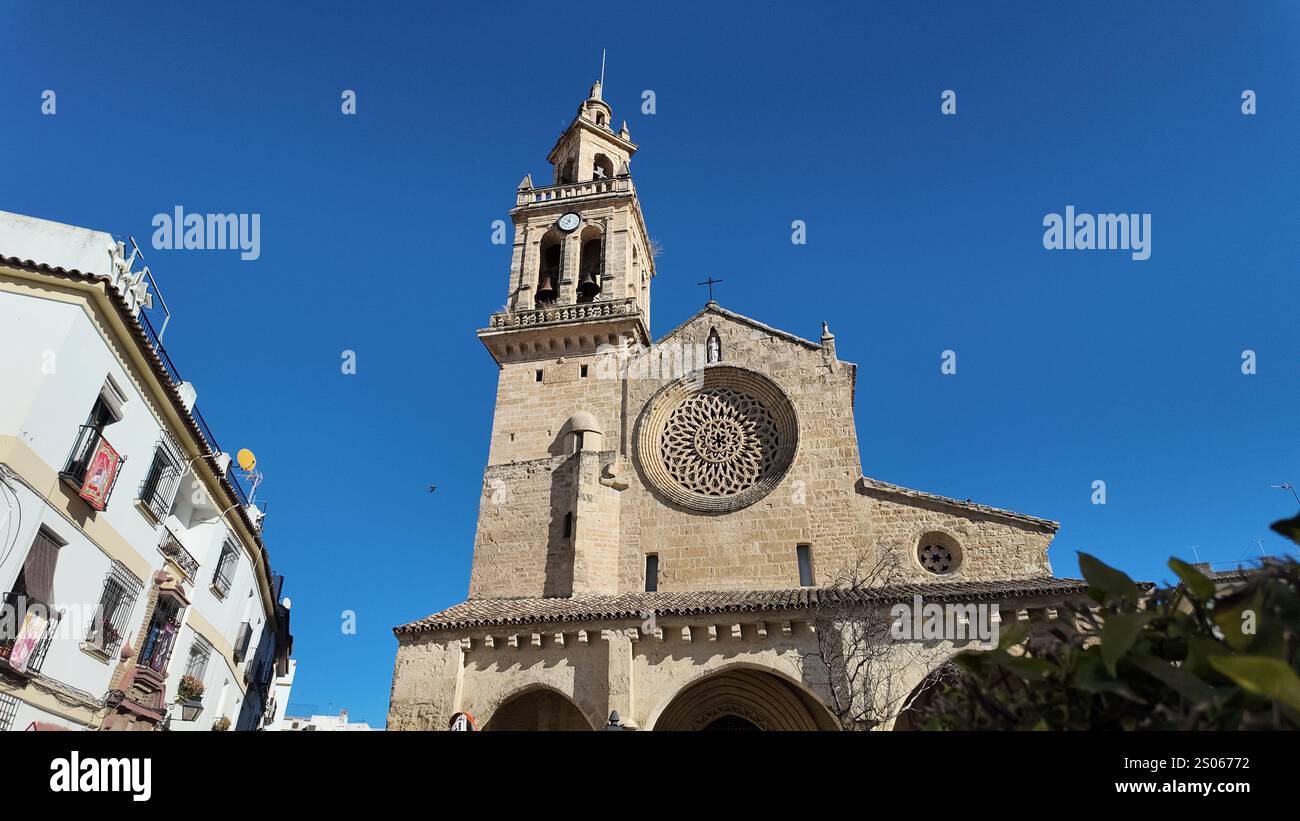 Parroquia de San Lorenzo Mártir in Córdoba: Fernandinische Architektur mit ehemaliger Moschee Stockfoto