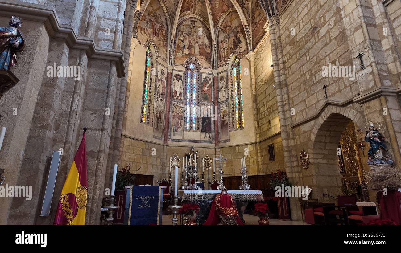 Parroquia de San Lorenzo Mártir in Córdoba: Fernandinische Architektur mit ehemaliger Moschee Stockfoto