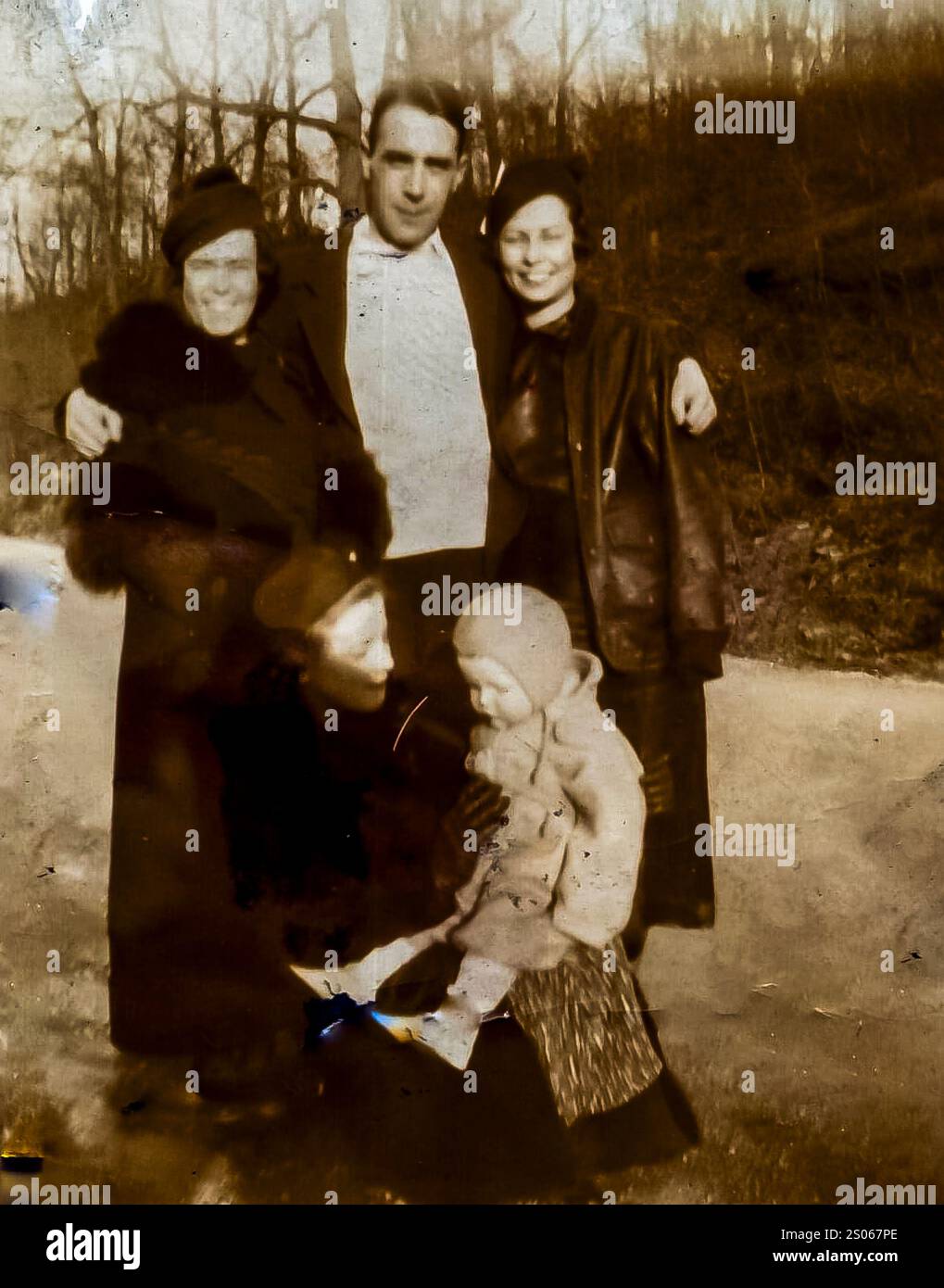 Scranton, PA, USA, Group People, Archivfoto, 1940er Jahre Amerikaner, « Tierney' Familienporträt, (Tante May und Helene), Vintage Familienfoto Stockfoto