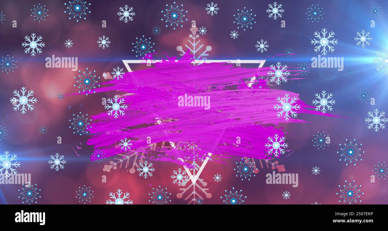 Bild eines abstrakten Musters über Dreieck auf großer Schneeflocke, Linsenfleck, Bokeh-Effekt, Schneeflocken Stockfoto