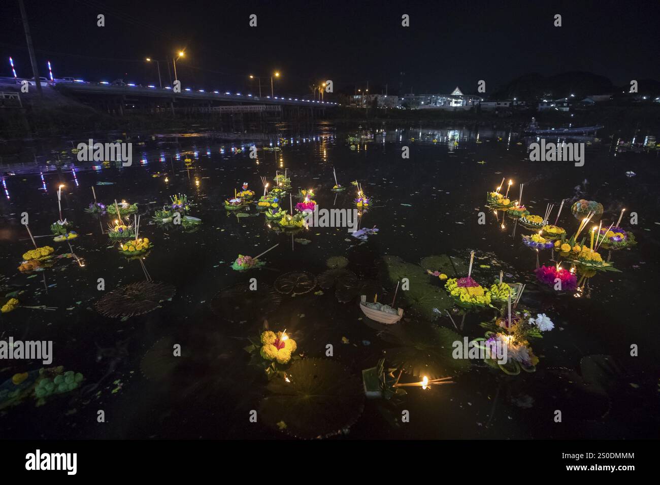 Floß für das Lichterfest Loi Krathong, Ubon Ratchathani, Thailand, Asien Stockfoto