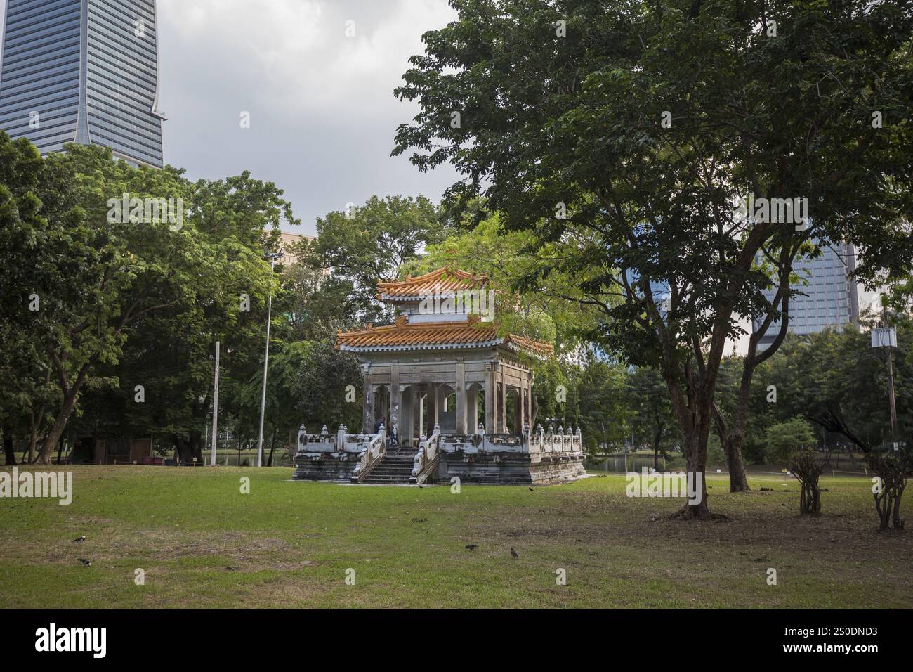 Sino-Thai Friendship Pavillon im Lumphini Park, Bangkok, Thailand, Asien Stockfoto