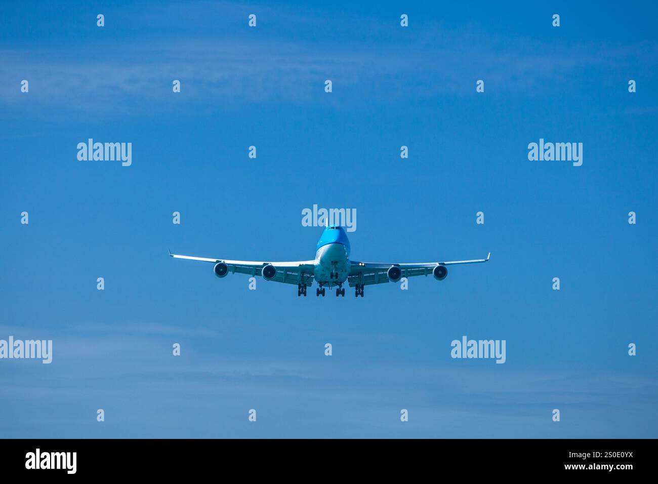 KLM Boeing 747-400 landet am Flughafen St. Marten Princess Juliana SXM Stockfoto