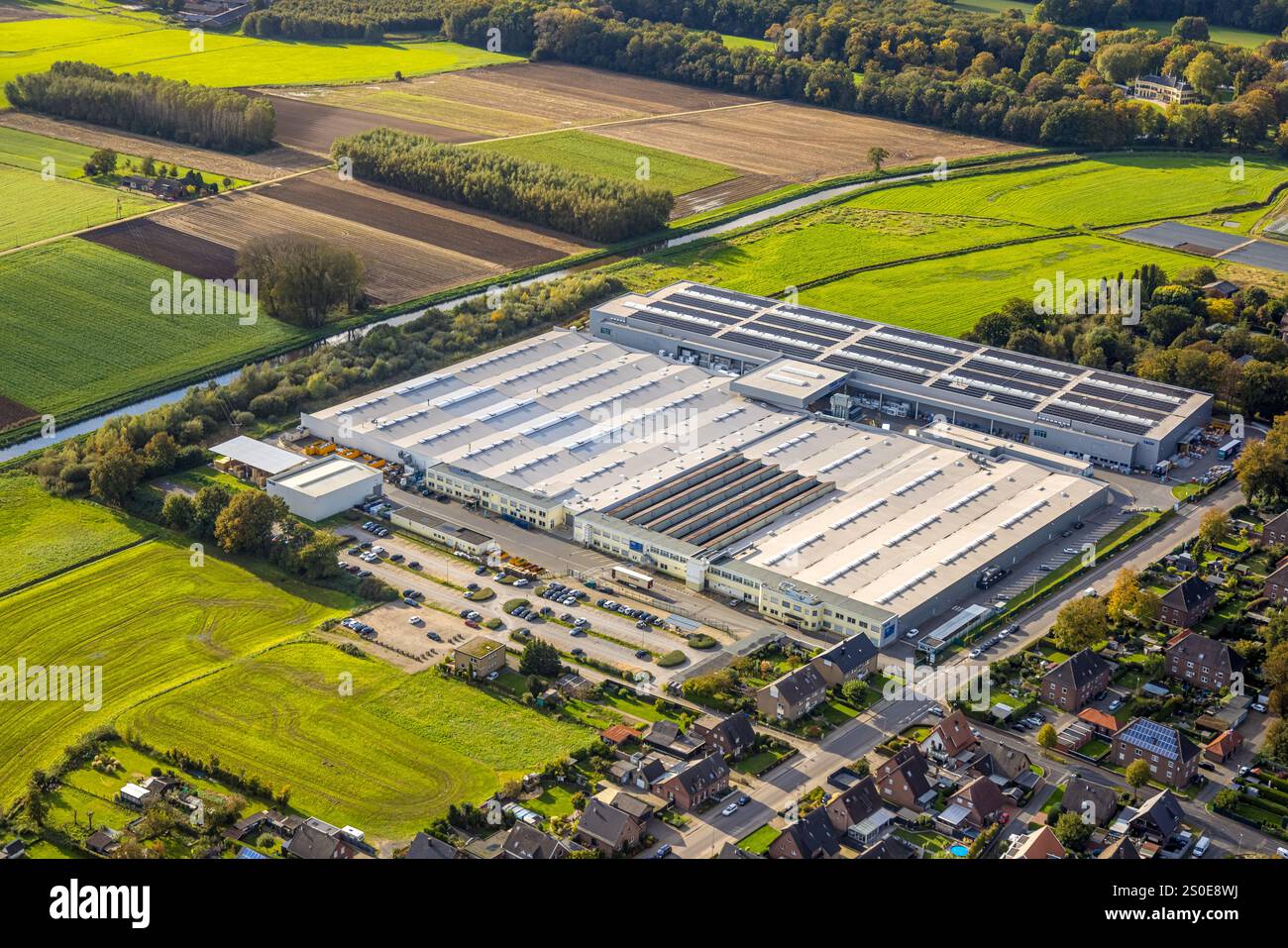 Luftaufnahme, TROX GmbH - Klimaanlage Anholt, Anholt, Isselburg, Niederrhein, Nordrhein-Westfalen, Deutschland Stockfoto