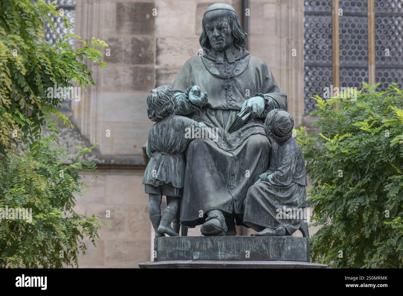 Denkmal für Johann Nepomuk Christoph Friedrich Schmid, geboren 1768, gestorben 1854, Priester und Schriftsteller, Dinkelsbüehl, Bayern, Deutschland, Europa Stockfoto