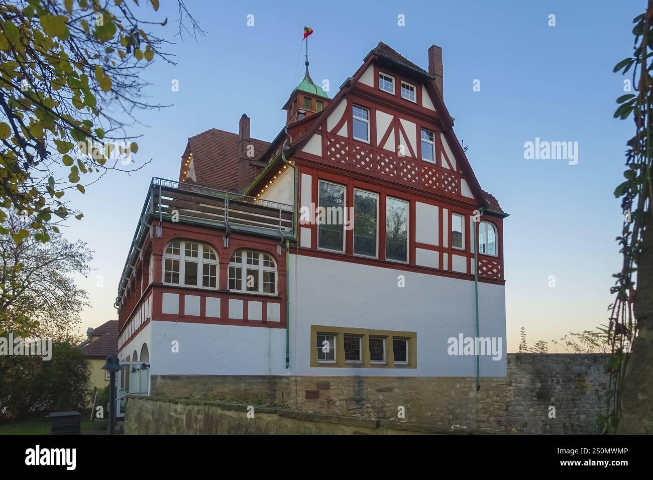 Roigelhaus, Königliche Gesellschaft Tübingen, Gedichtstudentenschaft, Gebäude ab 1904, Architekten Paul Schmohl und Georg Staehelin, Fachwerk, Histor Stockfoto