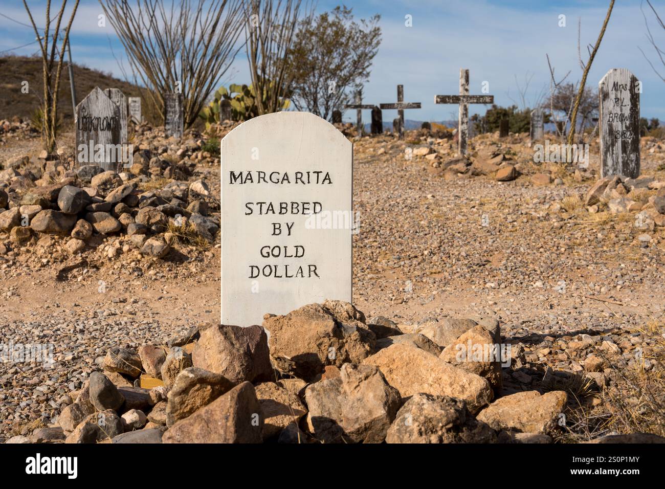 Die wilde westliche Stadt Tombstone, Arizona, war eine raue Stadt, die um eine Silbermine herum gebaut wurde. Harte Charaktere füllten den Friedhof der Stadt schnell. Stockfoto