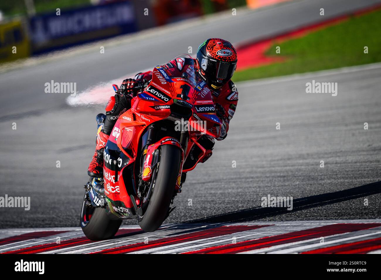 Der italienische Ducati-Werksfahrer Francesco Bagnaia während des Großen Preises der Solidarität von Barcelona Stockfoto