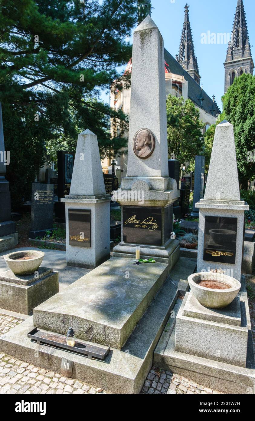 Grab von Bedrich Smetana, Nationalfriedhof, Vysehrad, Begräbnisstätte bedeutender tschechischer Kulturfiguren, Prag, Tschechien, Tschechien. Stockfoto