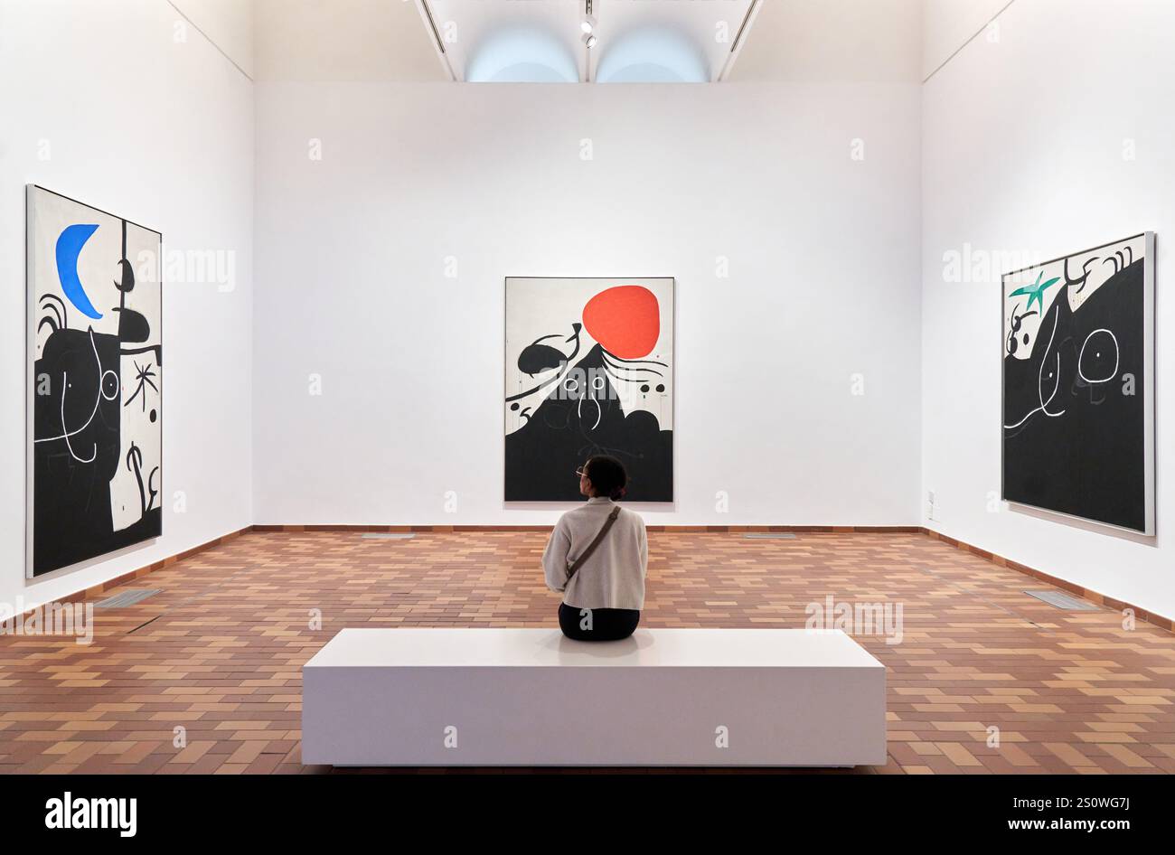 Frau vor dem Mond II, Frau vor der Sonne I, Frau vor dem Schießstern III, 1974, Joan Miró, Barcelona, Katalonien, Spanien Stockfoto