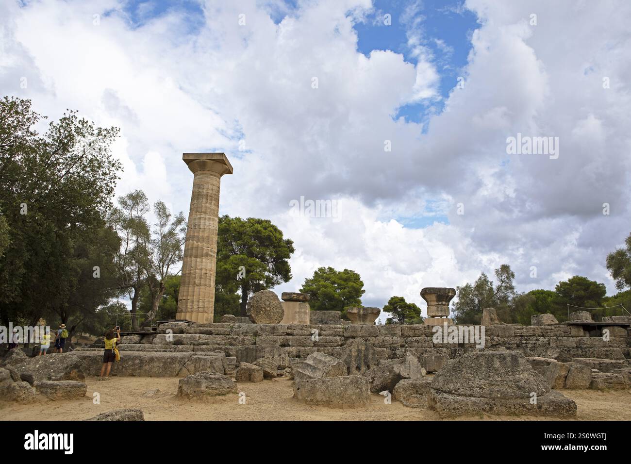 Antike Ruinen der archäologischen Stätte von Olympia, UNESCO-Weltkulturerbe, Elis, Peloponnes, Griechenland, Europa Stockfoto