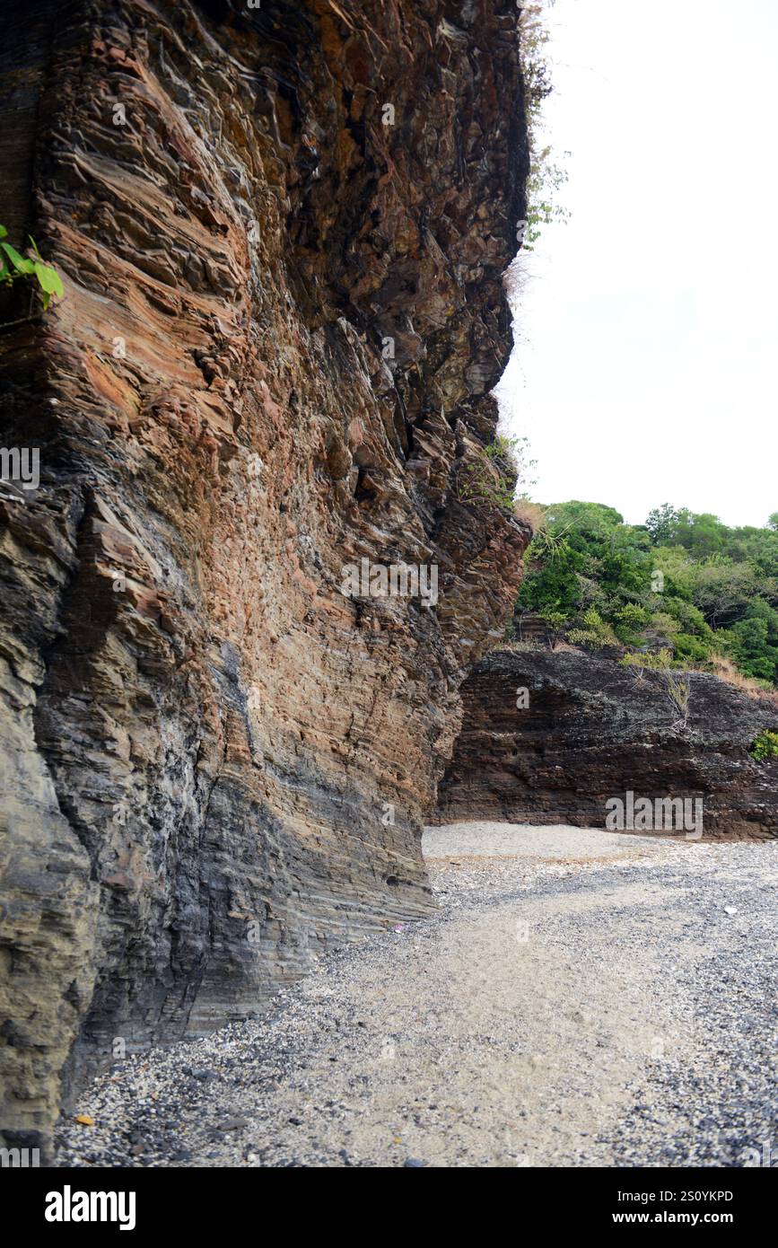Cham Keng Chau Passage auf der Insel Tung Ping Chau in Hongkong. Stockfoto