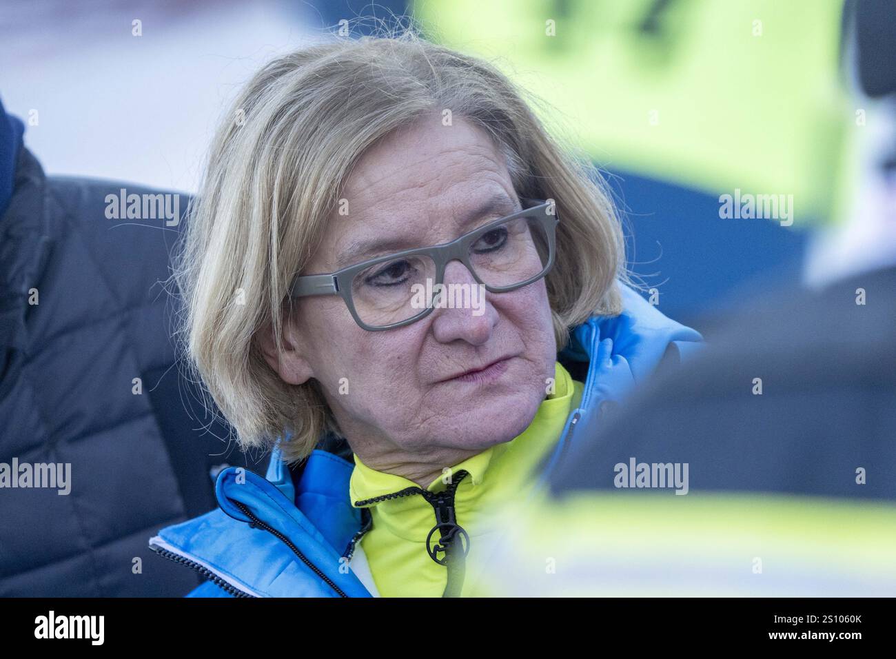 Semmering, Österreich. Dezember 2024 30. SEMMERING, ÖSTERREICH - 29. DEZEMBER: Landeshauptmann Niederösterreichs Johanna Mikl-Leitner beim Audi FIS Alpine Ski World Cup - Damen-Slalom, zweiter Lauf, Semmering am 29. Dezember 2024 in Semmering, Österreich.241229 SEPA 12 192 - 20241230 PD2755 Credit: APA-PictureDesk/Alamy Live News Stockfoto