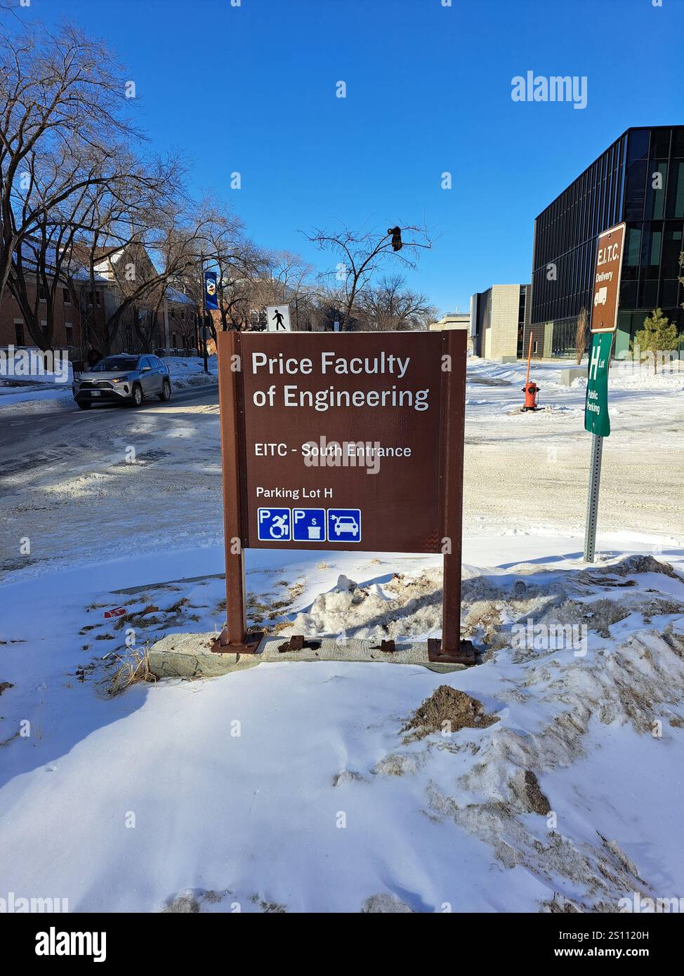 University of Manitoba Preis Fakultät für Ingenieurwissenschaften unterzeichnet am Chancellors Circle in Winnipeg, Manitoba, Kanada Stockfoto