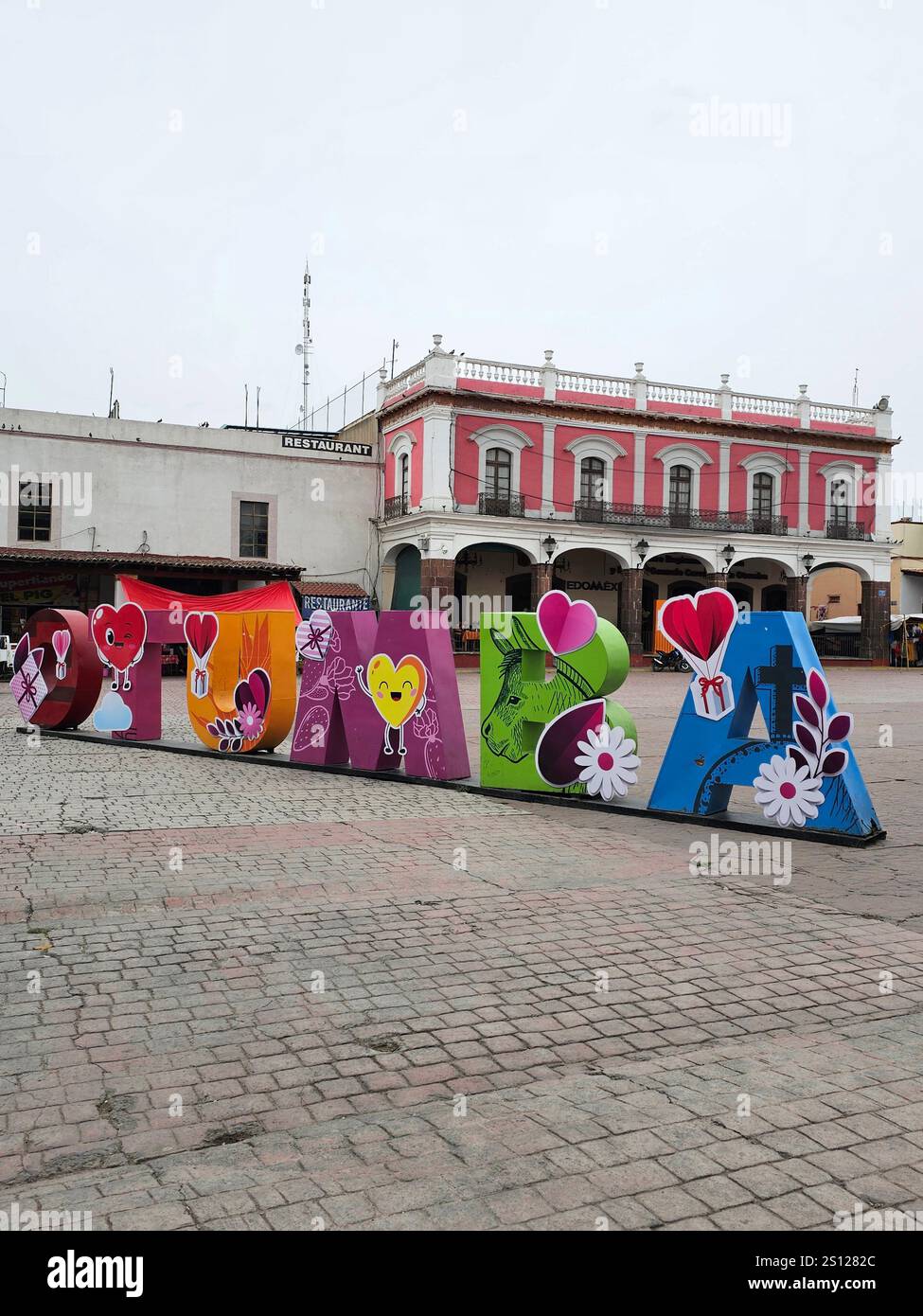 Otumba, Edomex, Mexiko - 14. Februar 2024: Otumba, magische Stadt im Bundesstaat Mexiko, wichtig für Esel, Obsidian und Pulque Stockfoto