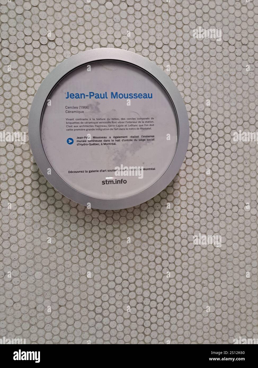 Künstlerschild für Circles 1966 an der Peel Metro Station in Montreal, Quebec, Kanada Stockfoto