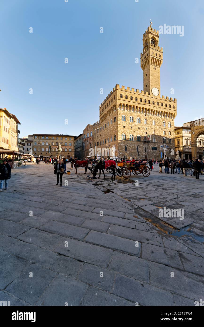 Florenz Toskana Italien. Palazzo Vecchio (Alter Palast), das Rathaus auf der Piazza della Signoria Stockfoto