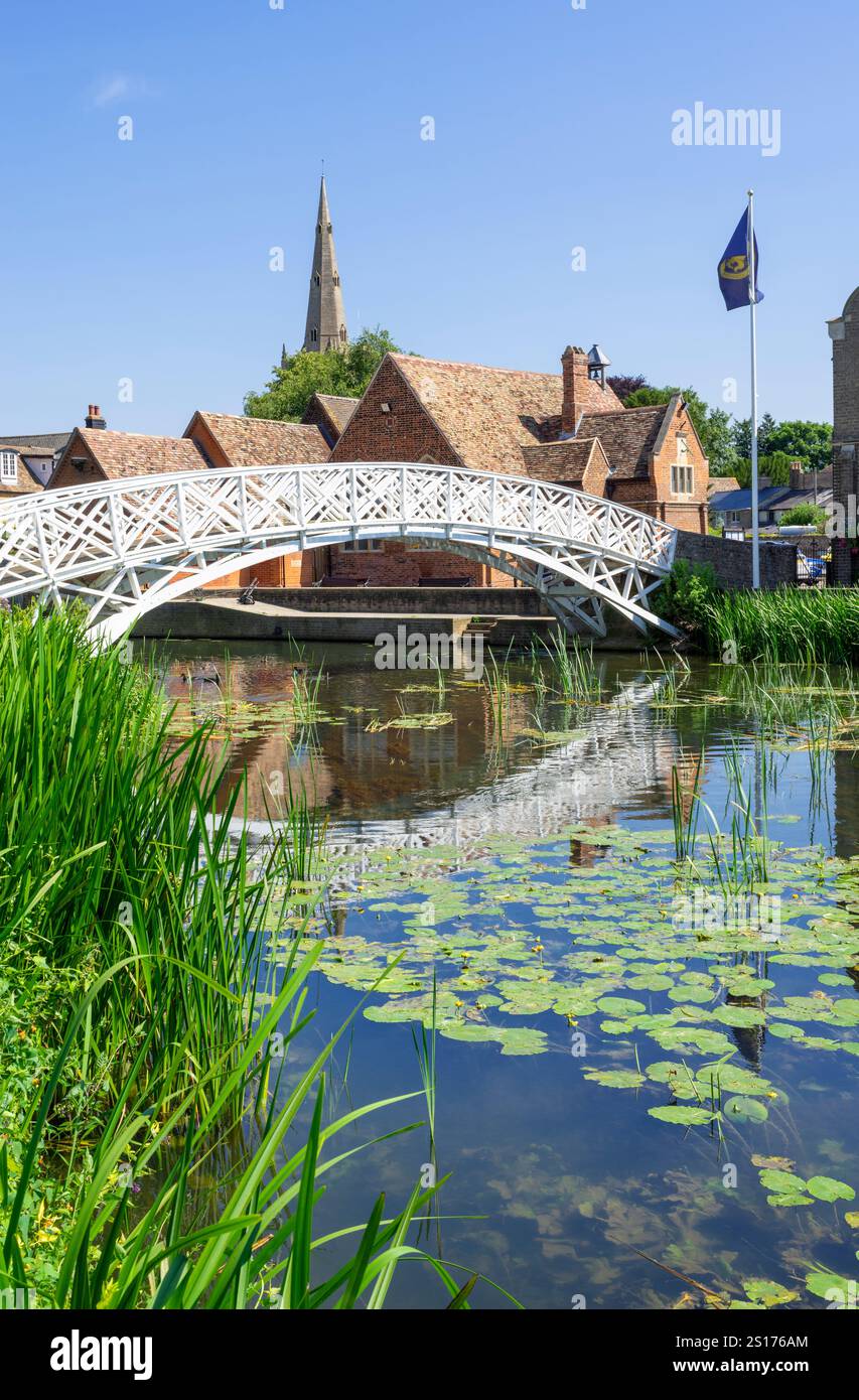 Godmanchester Cambridgeshire Chinese Bridge über den Fluss Great Ouse to Queens Walk in Richtung Godmanchester Recreation Ground Godmanchester England UK Stockfoto