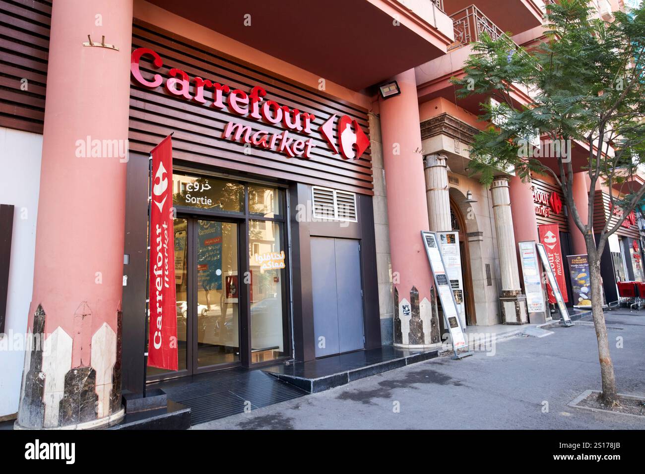 carrefour Market Store in gueliz marrakesch, marokko Stockfoto