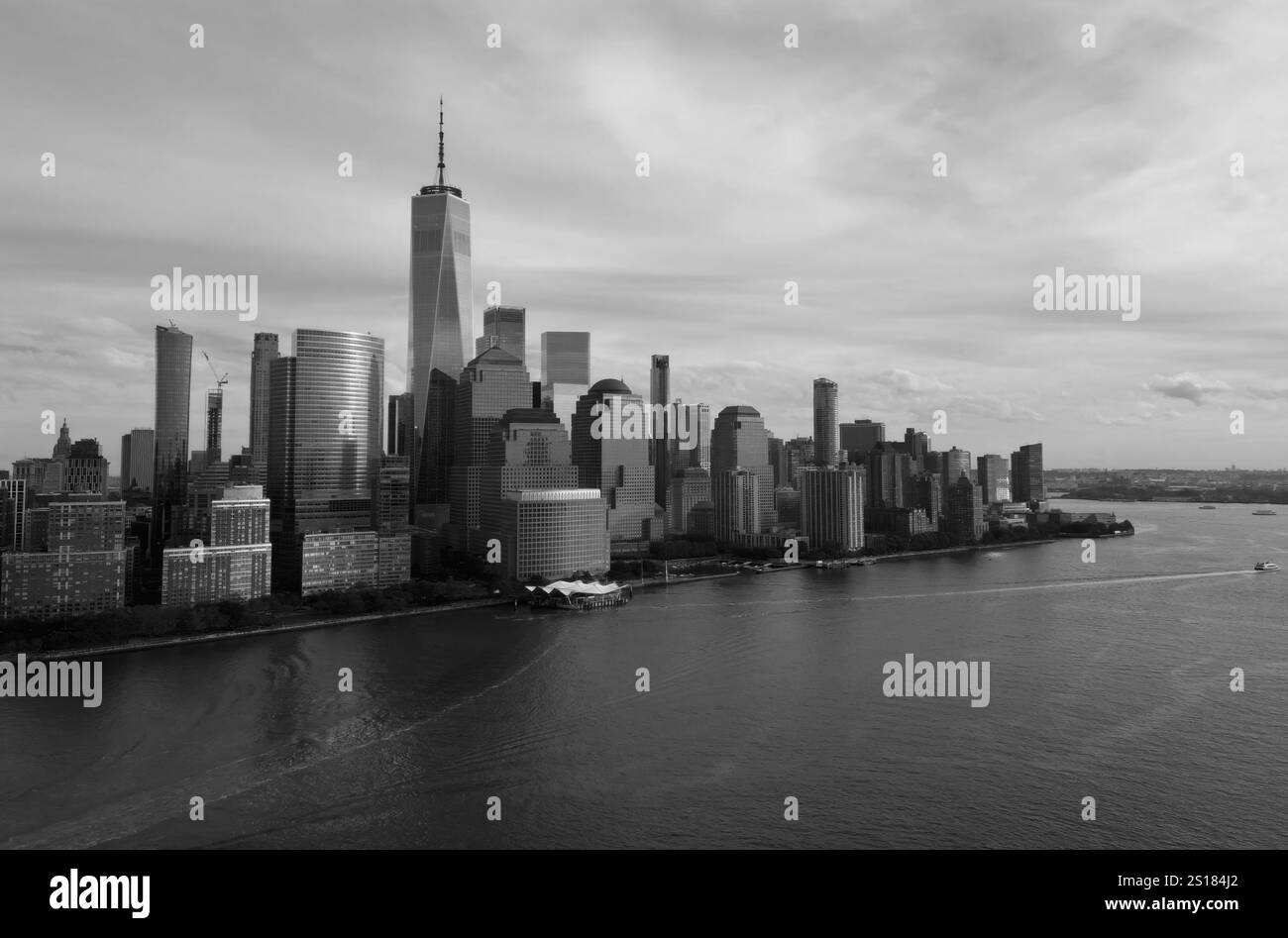 Die Skyline von New York ist ein Wahrzeichen von Wolkenkratzern. Reisen Sie nach Amerika. New York, USA. Blick auf Manhattan in New York. New York City, USA Midtown Manhattan Financia Stockfoto