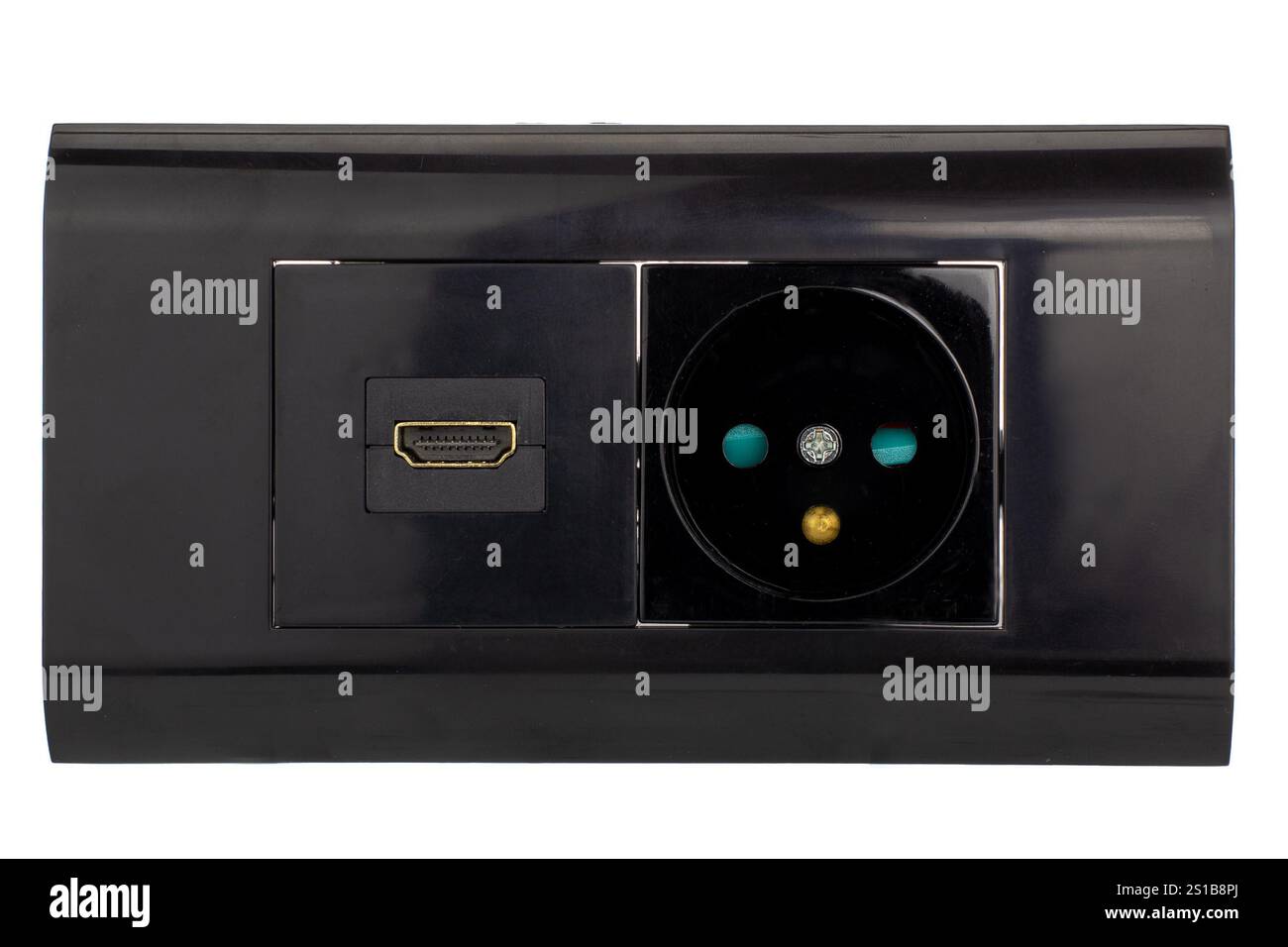 HDMI und Steckdosenleiste isoliert Stockfoto