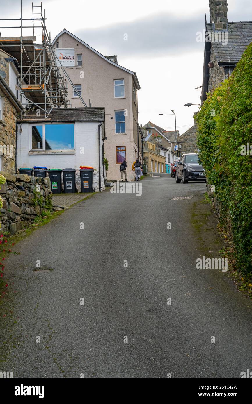 Ffordd Pen Llech wurde 2019 von Guinness World Records als steilste Wohnstraße der Welt, Harlech, ausgezeichnet Stockfoto