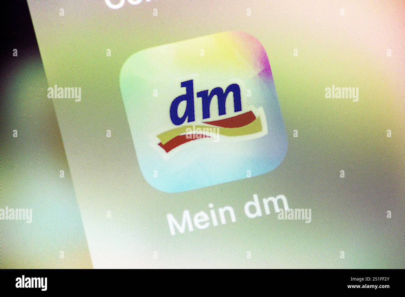 OSTRAVA, TSCHECHIEN, 27. JULI 2024: Meine DM Drogerie Shop mobile App auf elektronischem Gerät Stockfoto