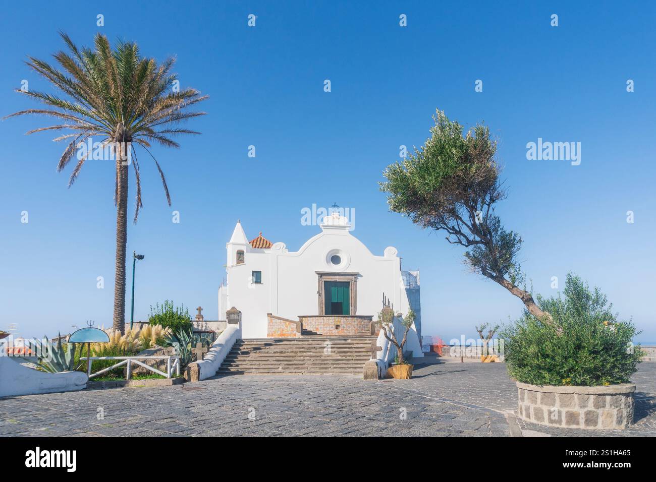 Insel Ischia, mittelalterliche Kirche Chiesa del Soccorso. Forio, Region Kampanien, Italien, Europa Stockfoto