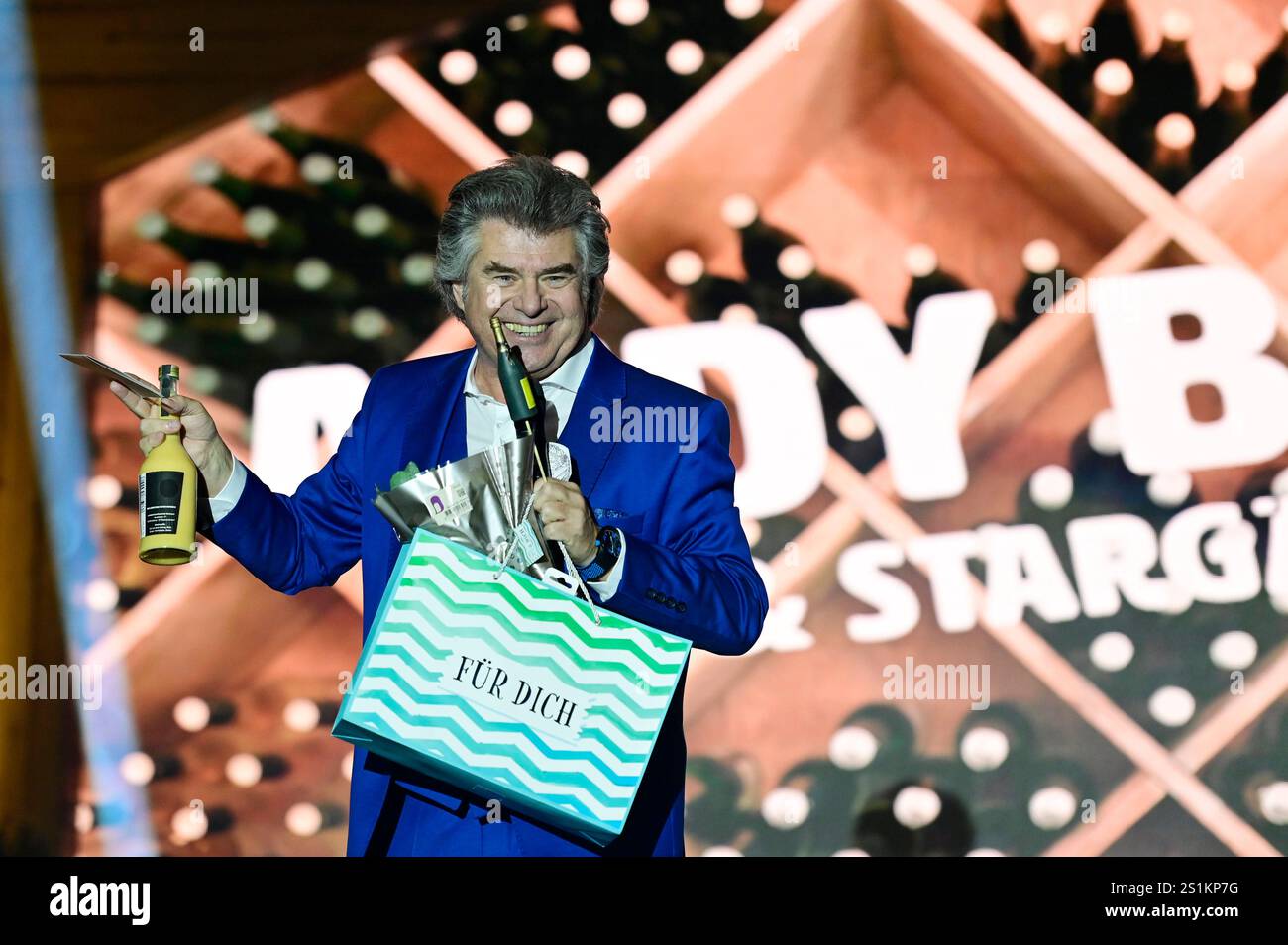 Andy Borg in der Show Schlager & Spaß mit Andy Borg in der Messe- und Veranstaltungshalle. Löbau, 03.01.2025 Sachsen Deutschland Copyright: XMatthiasxWehnertx Stockfoto