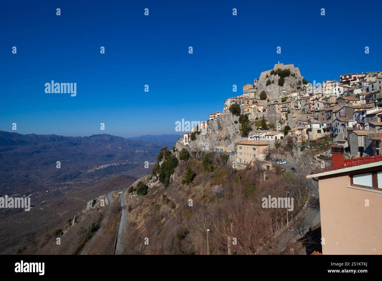 Cervara di Roma, ein historisches borgo mit erhöhter Aussicht und Künstlergemeinde Stockfoto